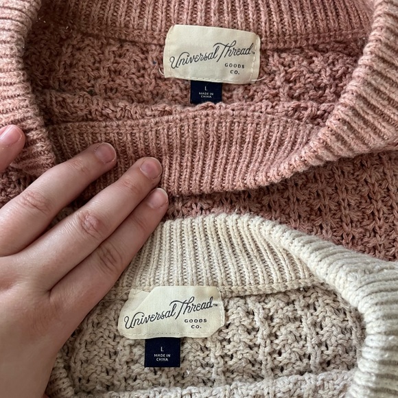 Universal Thread Sweater bundle - Picture 7 of 7